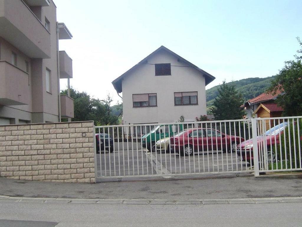 Apartmani Almica Zagreb Extérieur photo